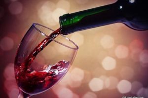 What Are Some Fine Wines to Pair with Salmon?